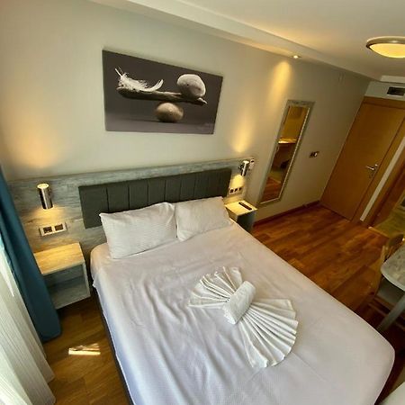 Hotel Kaya Est 1985 Истанбул Екстериор снимка